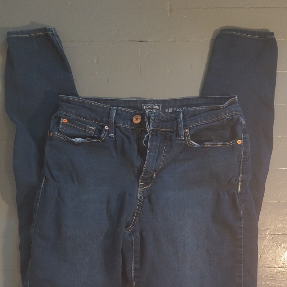 Signature by Levi Strauss High Rise Indigo Jeans